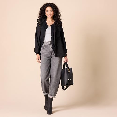 Women's Lightweight Crewneck Cardigan Sweater (Available in Plus Size)